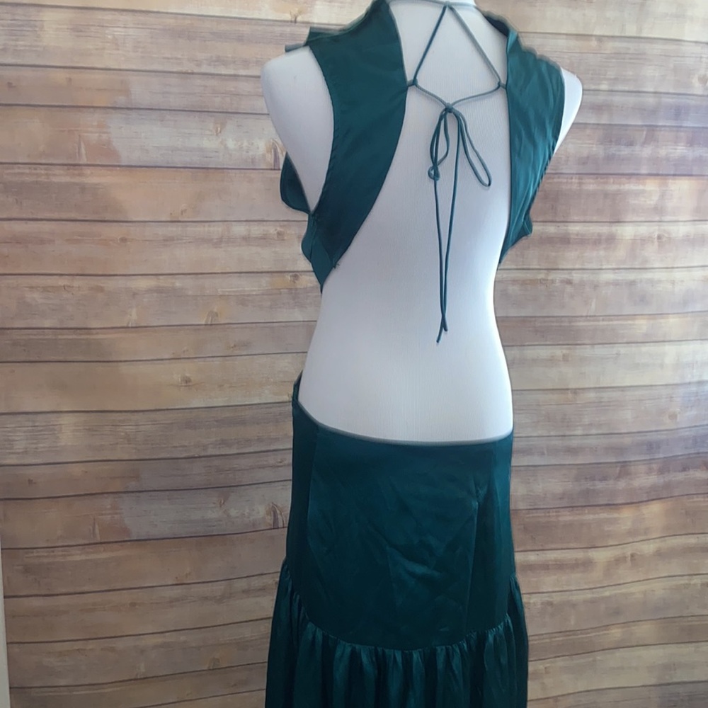 🎈Salle🎈Shein Plunge Neckline With Open Back & Tie Detail Dress - Picture 6 of 9